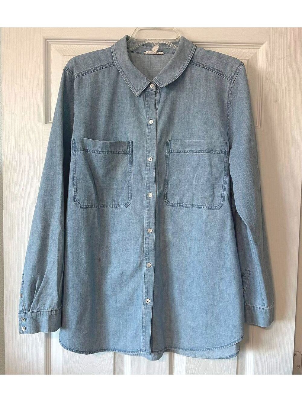 Eileen Fisher XL Tall Blue Chambray Denim Shirt Button Down 2 Pocket